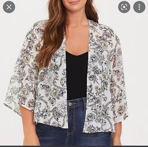 Torrid White Floral Skull Floral Chiffon Crop Kimono 00/0